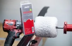 Swix Roto Brush Merino Wool, 100mm -Down Jackets Shop roto brush merino wool 100mm 628 t18w 000 CuWt 1280x1280